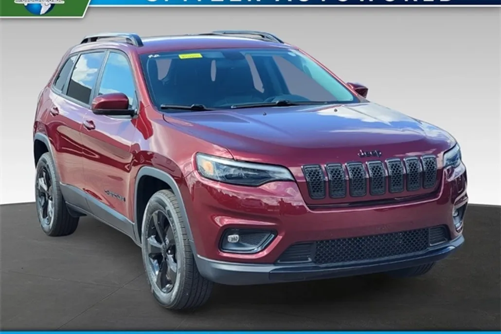 2020 Jeep Cherokee Altitude photo 1