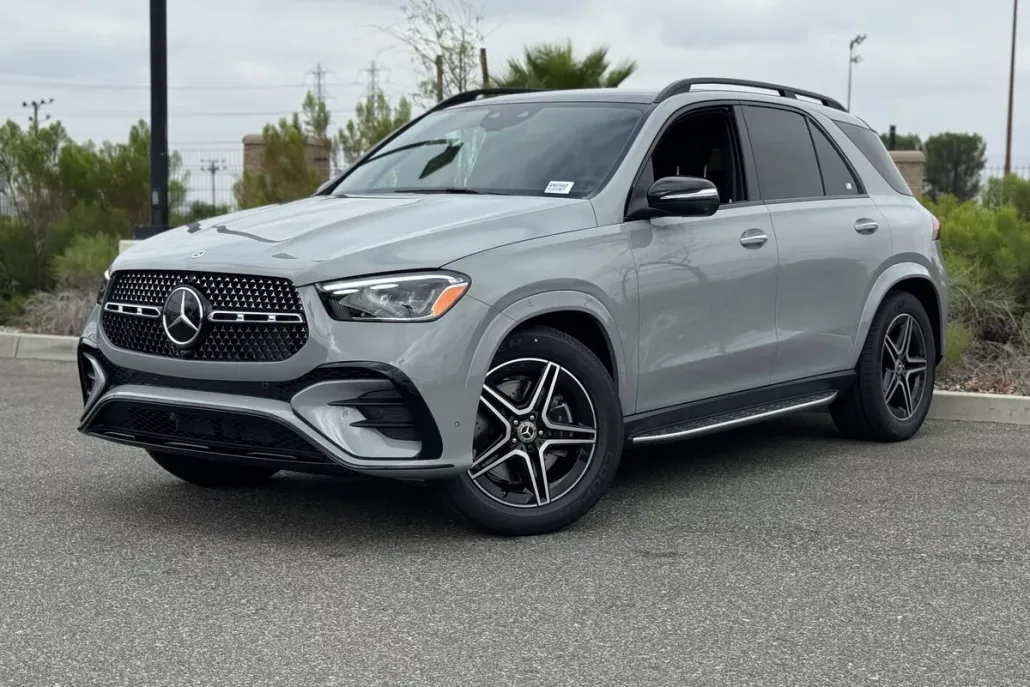 2026 Mercedes Benz GLE 450 4MATIC photo 1