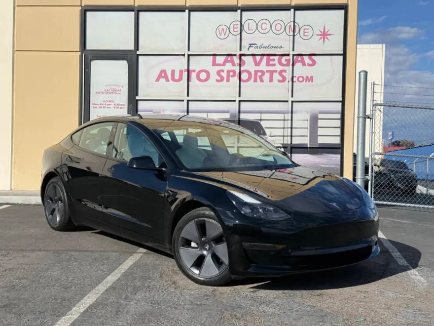 2022 Tesla Model 3 Long Range photo 1