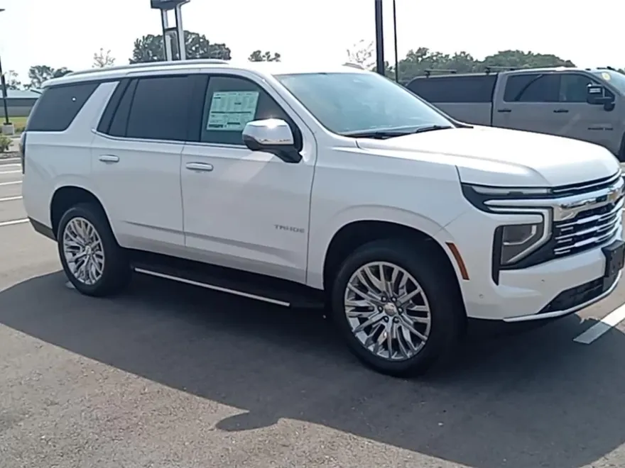 2025 Chevrolet Tahoe Premier photo 1