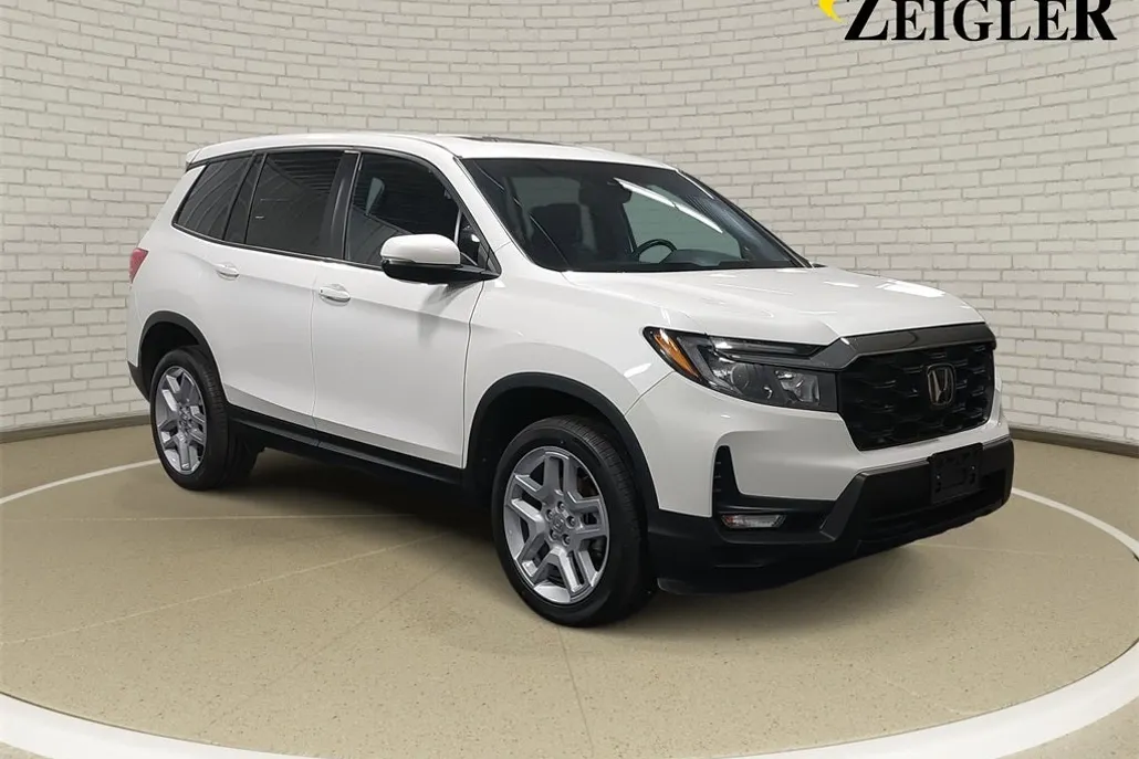 2024 Honda Passport EX-L photo 1
