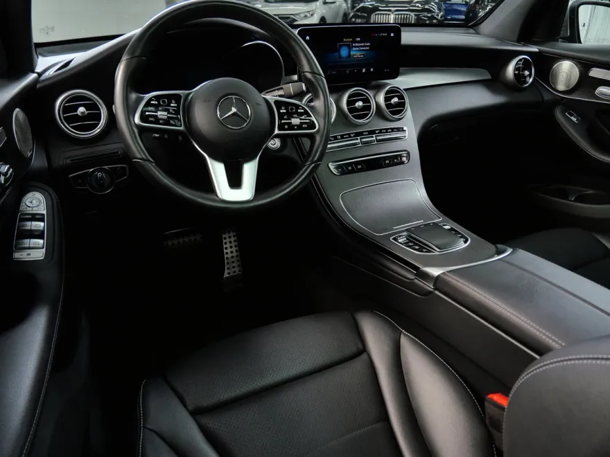 2021 Mercedes Benz GLC 300 4MATIC photo 1