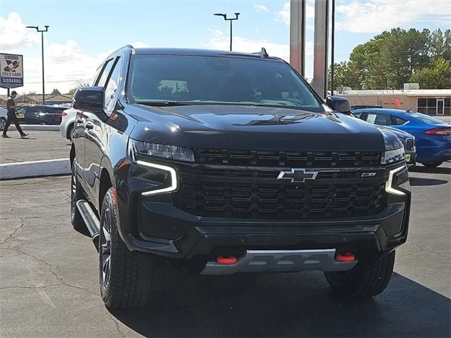 2023 Chevrolet Tahoe Z71 photo 1