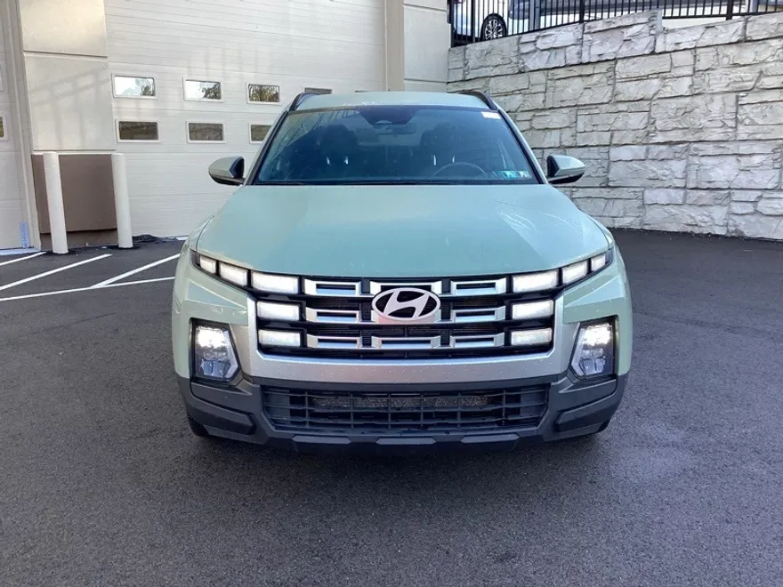 2025 Hyundai Santa Cruz SEL photo 1