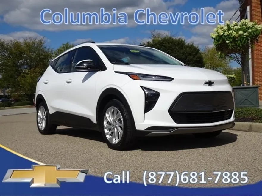 2023 Chevrolet Bolt EUV photo 1