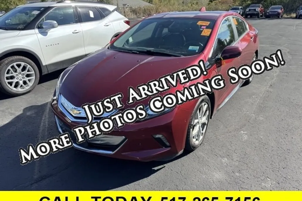 2017 Chevrolet Volt Premier photo 1
