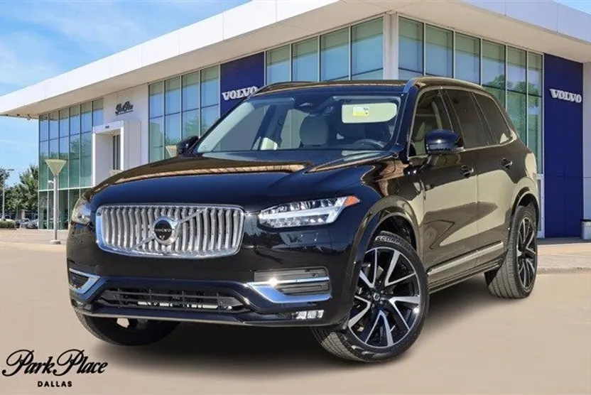 2025 Volvo XC90 Plus photo 1