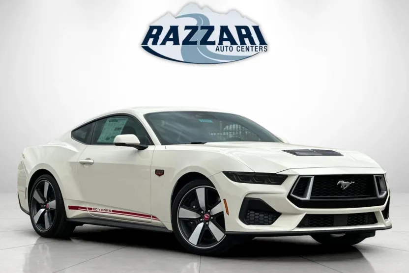 2025 Ford Mustang GT Premium photo 1