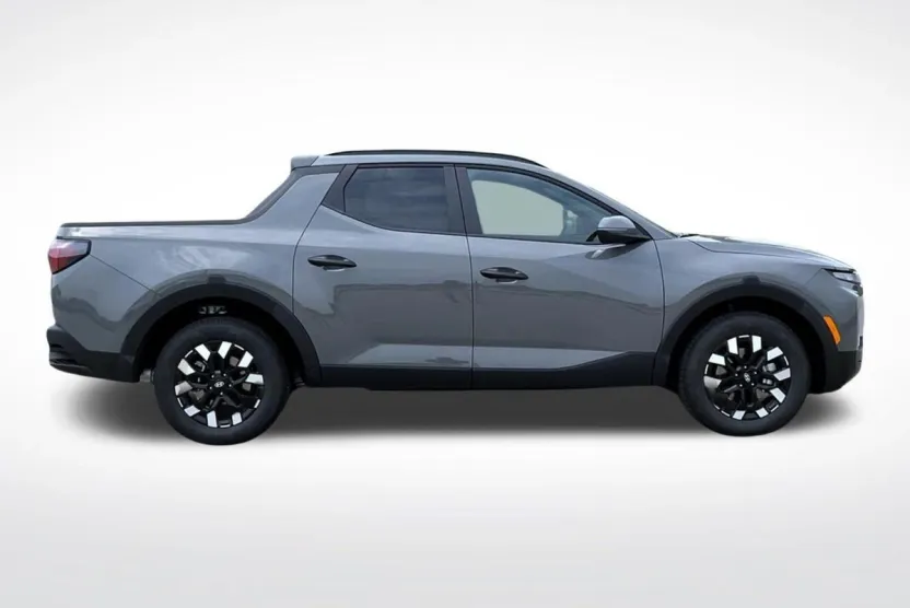 2025 Hyundai Santa Cruz SEL photo 1