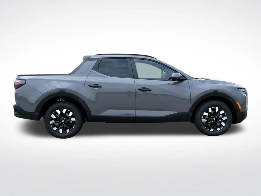 2025 Hyundai Santa Cruz SEL photo 1