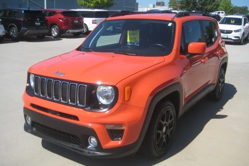 2019 Jeep Renegade Latitude photo 1
