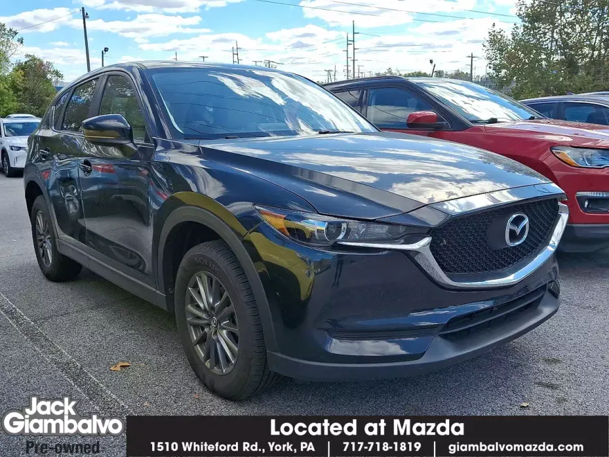 2017 Mazda CX-5 Touring photo 1