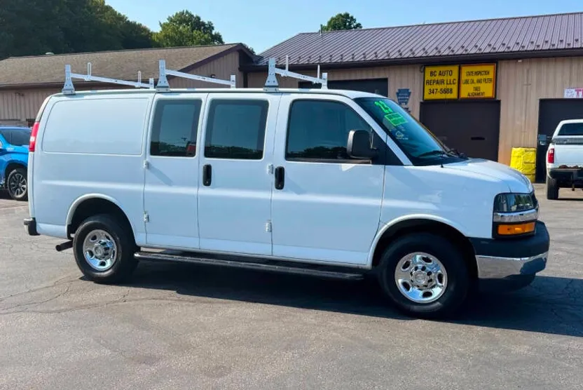 2023 Chevrolet Express 2500 Cargo Van photo 1