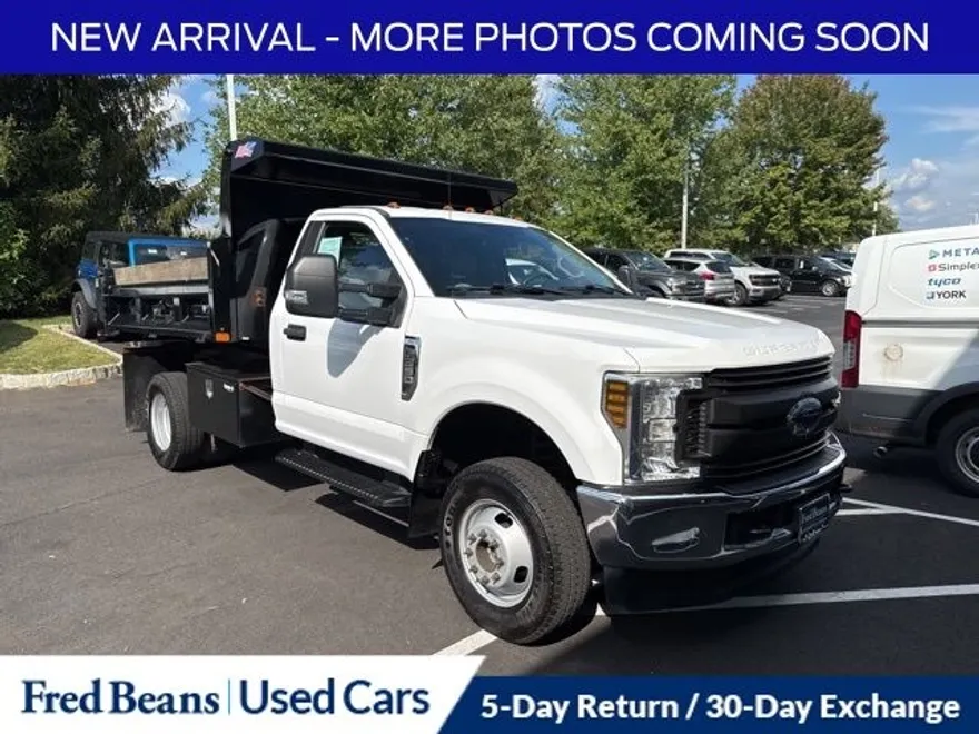 2019 Ford F-350 XL photo 1