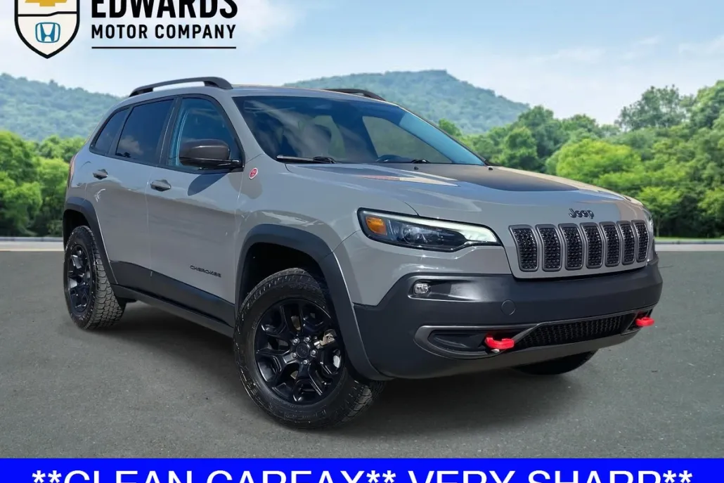 2019 Jeep Cherokee Trailhawk photo 1