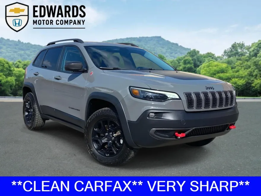 2019 Jeep Cherokee Trailhawk photo 1