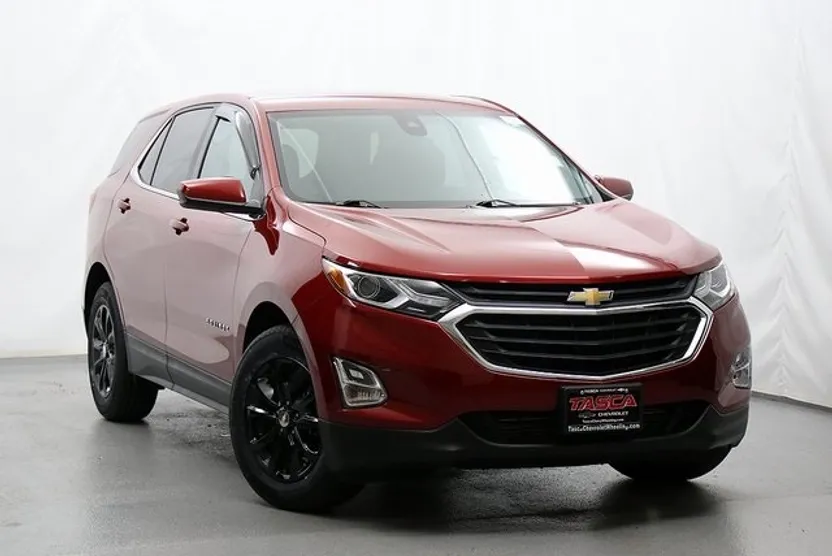 2020 Chevrolet Equinox LT photo 1