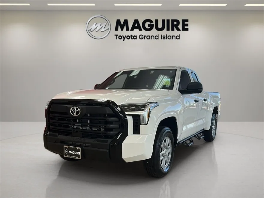2025 Toyota Tundra SR Double Cab photo 1