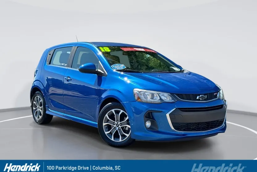 2018 Chevrolet Sonic LT photo 1