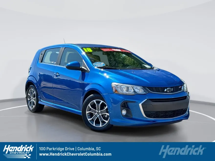 2018 Chevrolet Sonic LT photo 1