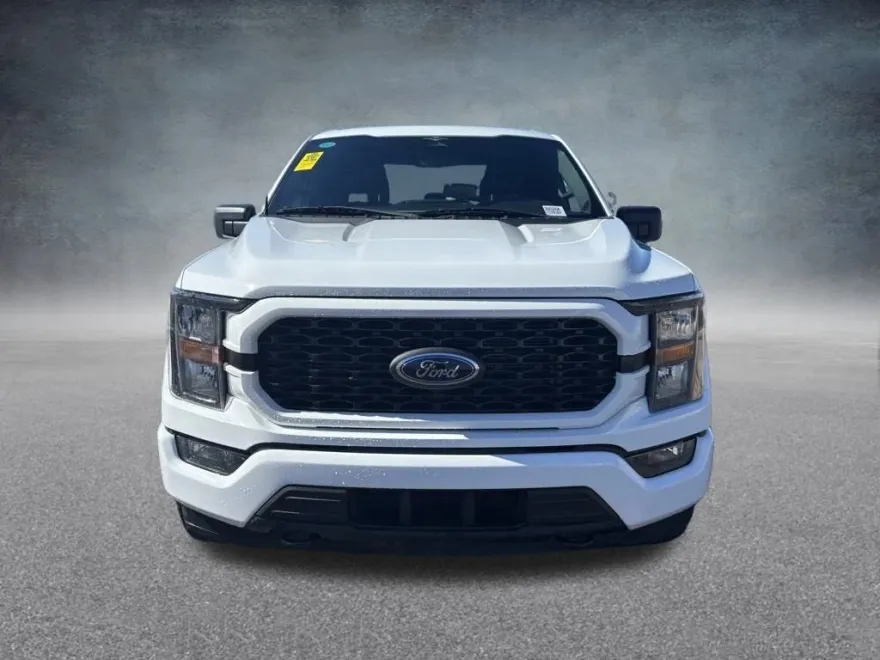 2023 Ford F-150 XL photo 1