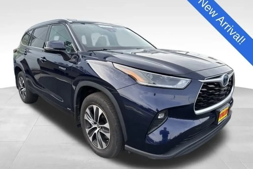 2021 Toyota Highlander Hybrid XLE photo 1
