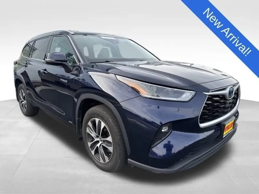 2021 Toyota Highlander Hybrid XLE photo 1