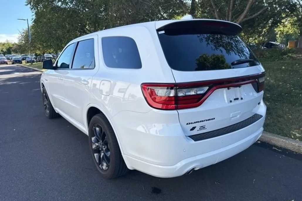 2022 Dodge Durango R/T photo 1