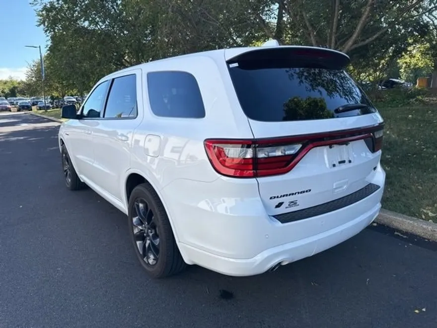 2022 Dodge Durango R/T photo 1