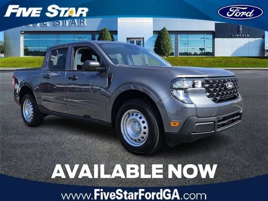 2025 Ford Maverick XL photo 1