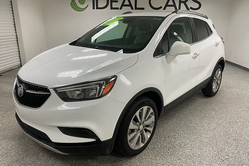 2020 Buick Encore Preferred photo 1