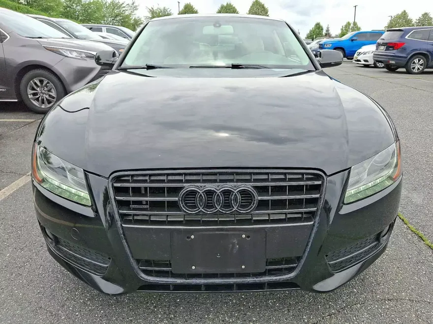 2010 Audi A5 Quattro Premium Plus photo 1