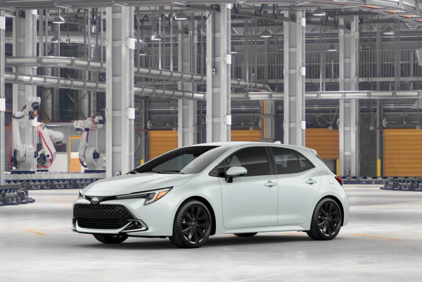 2025 Toyota Corolla XSE photo 1