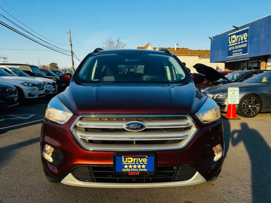 2018 Ford Escape SE photo 1