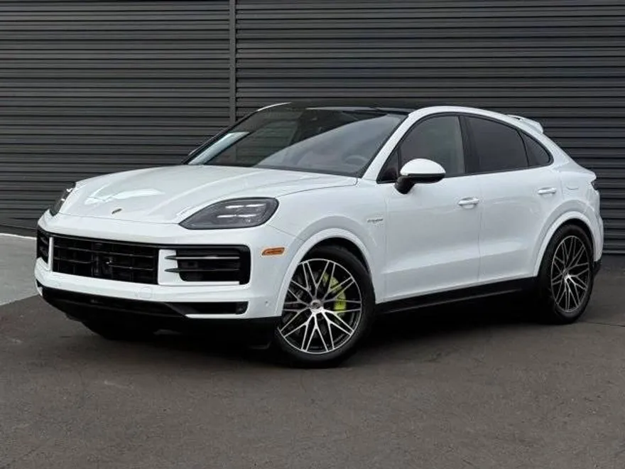 2026 Porsche Cayenne E-Hybrid Coupe photo 1