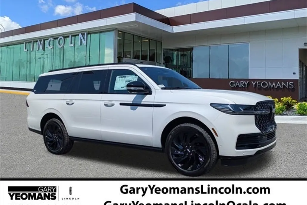 2025 Lincoln Navigator L Reserve photo 1