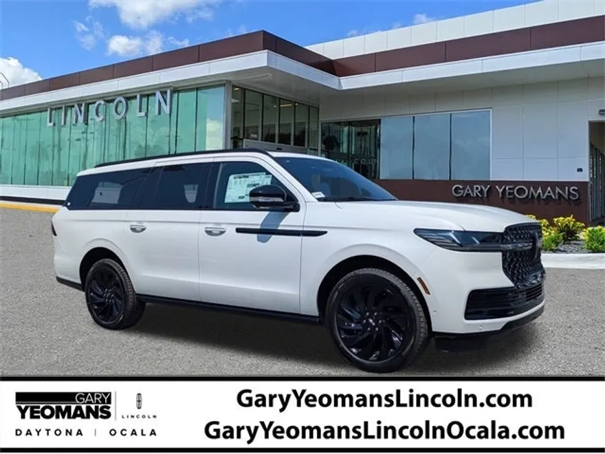 2025 Lincoln Navigator L Reserve photo 1