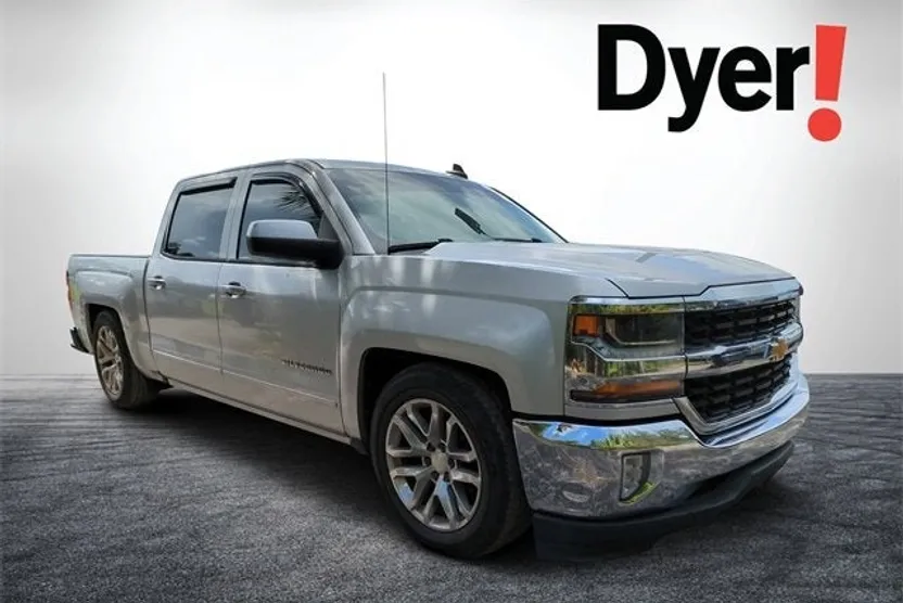 2018 Chevrolet Silverado 1500 LT photo 1
