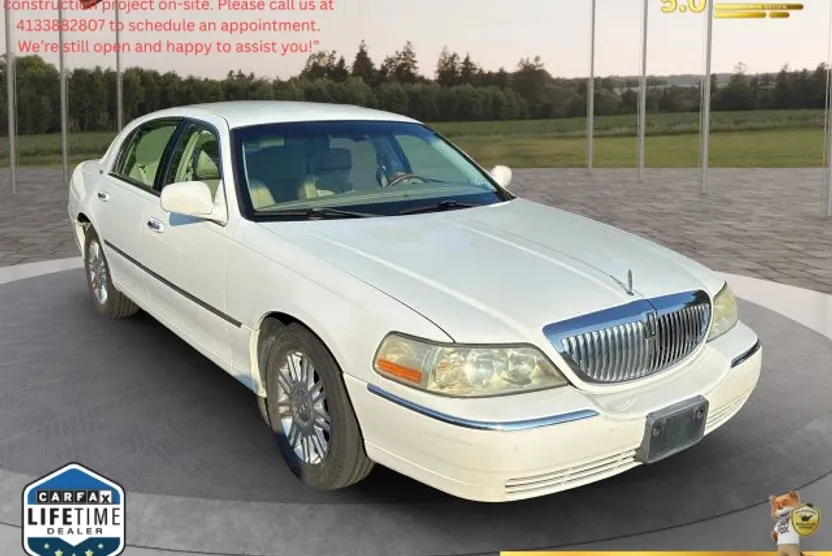 2009 Lincoln Town Car Signature Limited photo 1