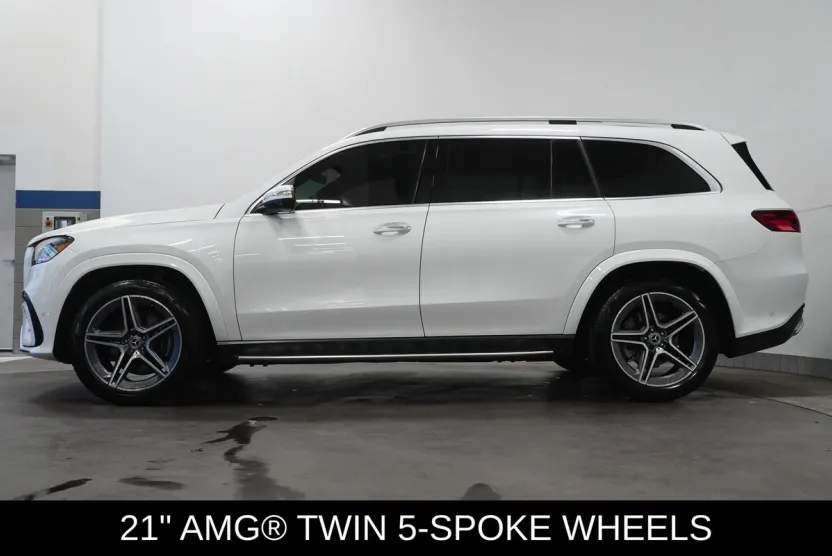 2025 Mercedes Benz GLS 450 4MATIC photo 1