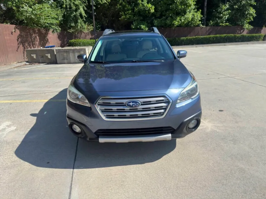 2016 Subaru Outback 2.5i Limited photo 1