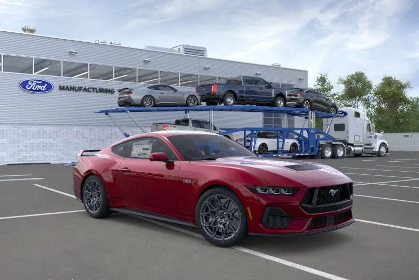 2025 Ford Mustang GT Premium photo 1