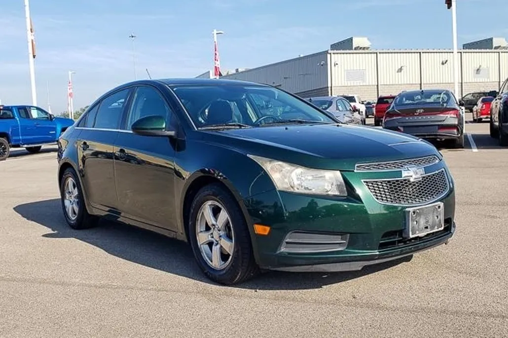 2014 Chevrolet Cruze photo 1