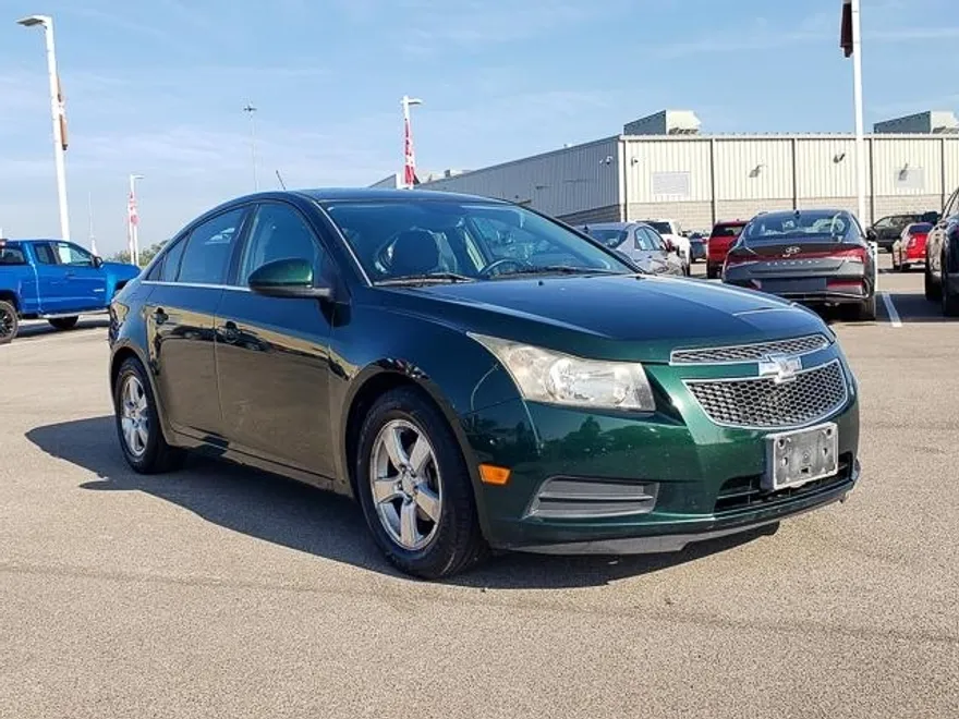 2014 Chevrolet Cruze photo 1