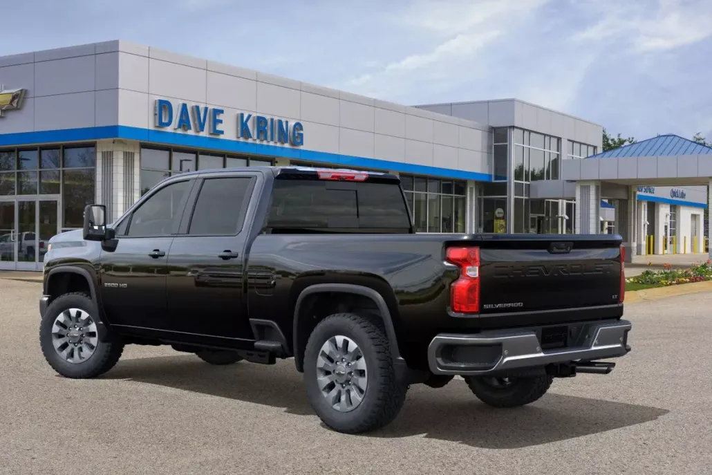 2026 Chevrolet Silverado 2500HD LT photo 1