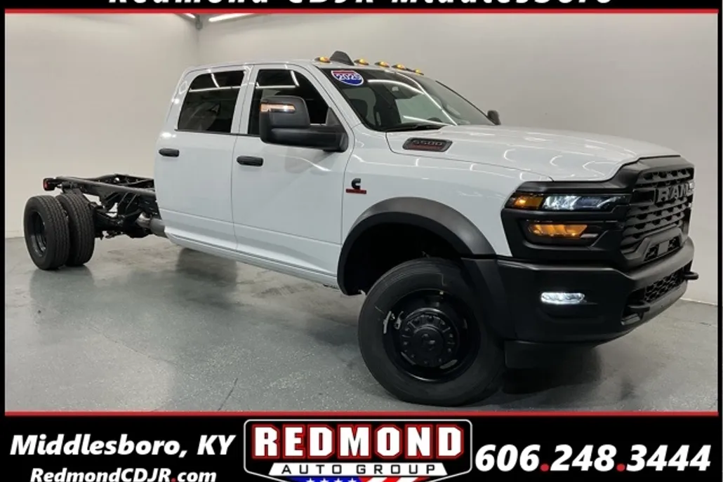 2025 Ram 5500 Tradesman photo 1