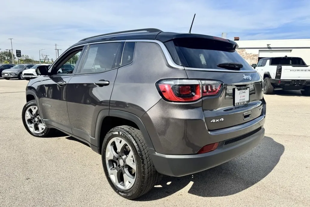 2019 Jeep Compass Limited photo 1