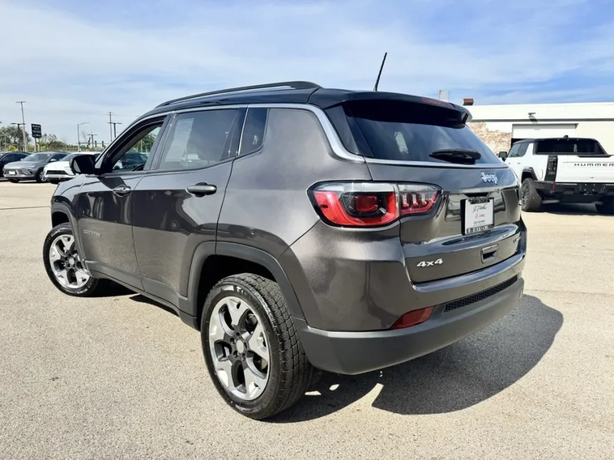 2019 Jeep Compass Limited photo 1