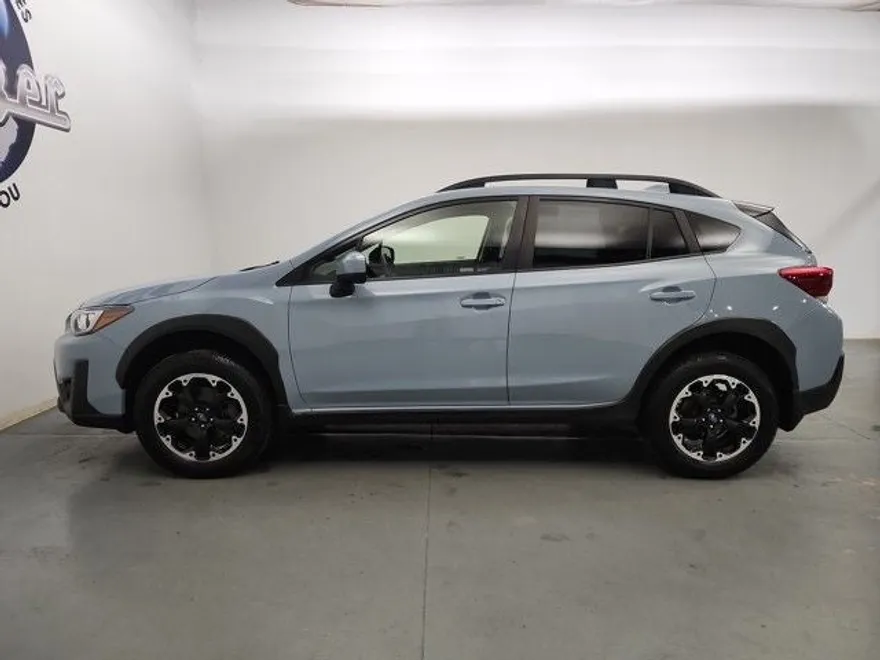 2022 Subaru Crosstrek Premium photo 1