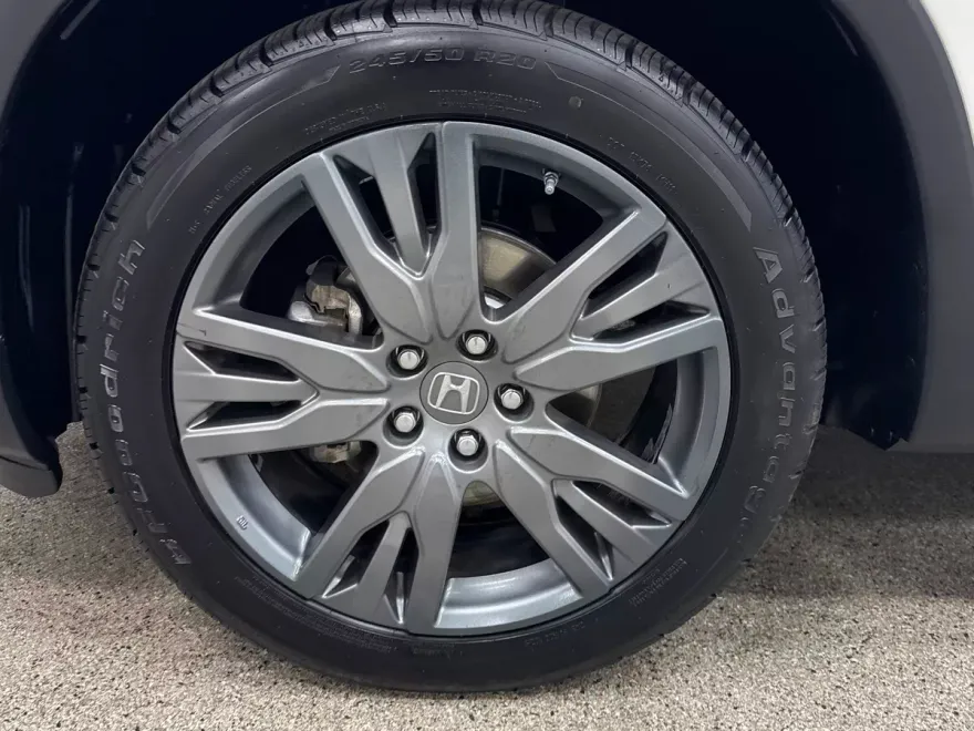 2020 Honda Passport EX-L photo 1